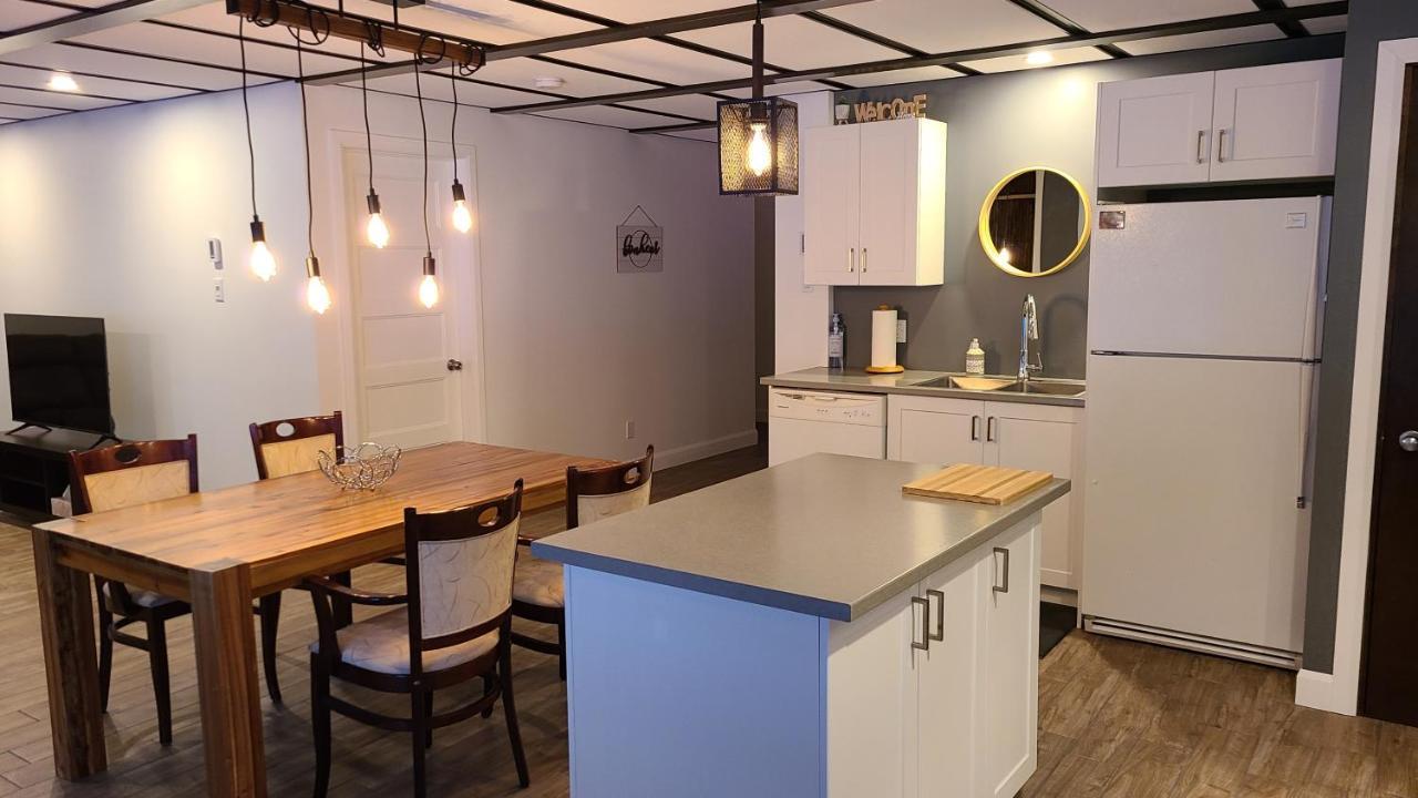 Condo-Chalet De La Vallee D'Edouard LʼAnse-Saint-Jean Zewnętrze zdjęcie