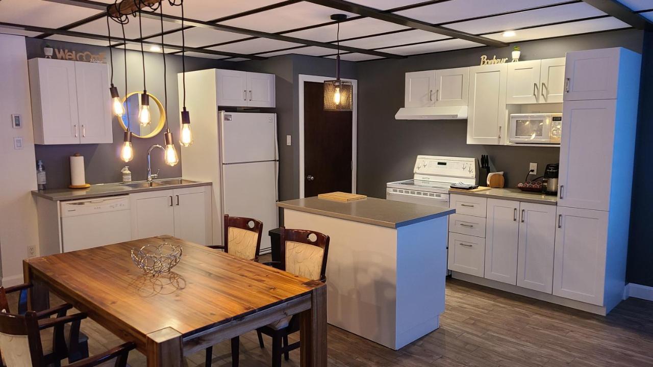 Condo-Chalet De La Vallee D'Edouard LʼAnse-Saint-Jean Zewnętrze zdjęcie